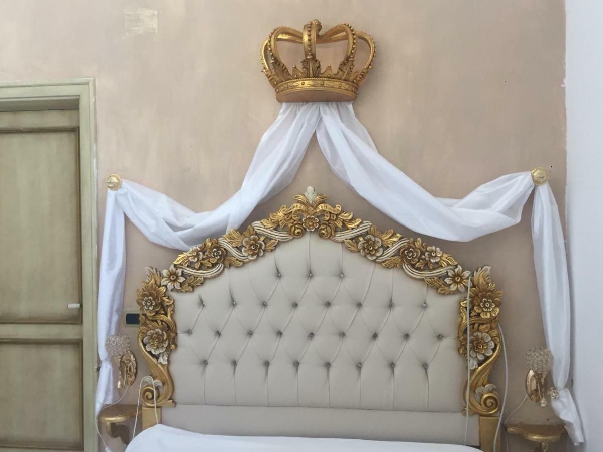 Vila Palazzo Macchia Cutrofiano Exteriér fotografie